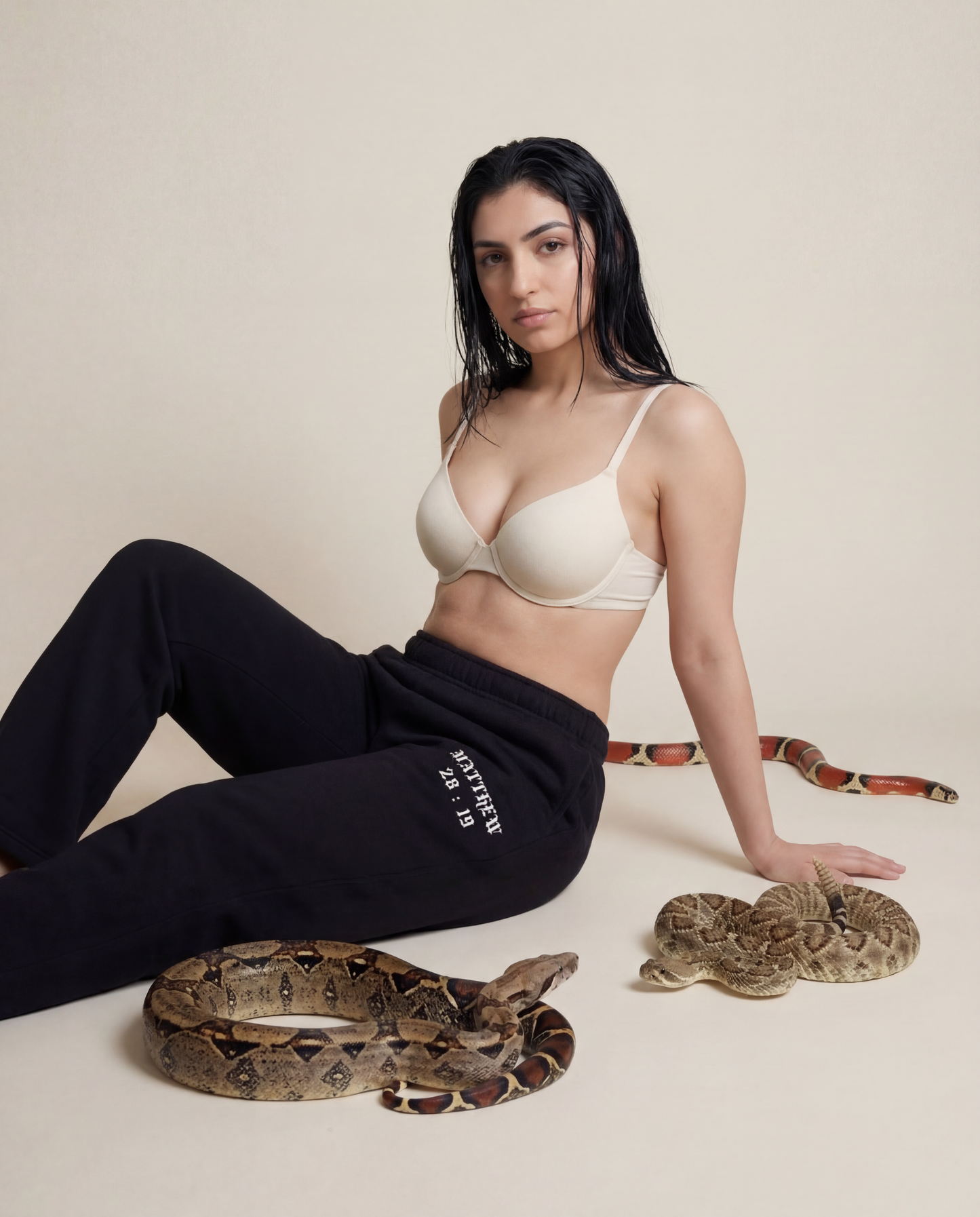 Relax Cuffless Trackpants