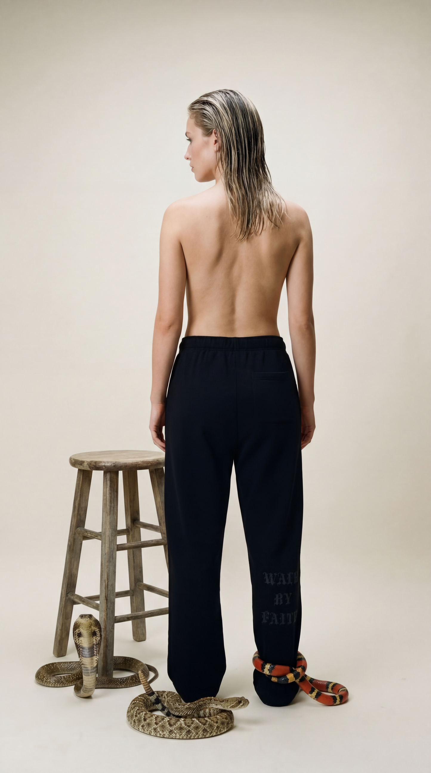 Relax Cuffless Trackpants