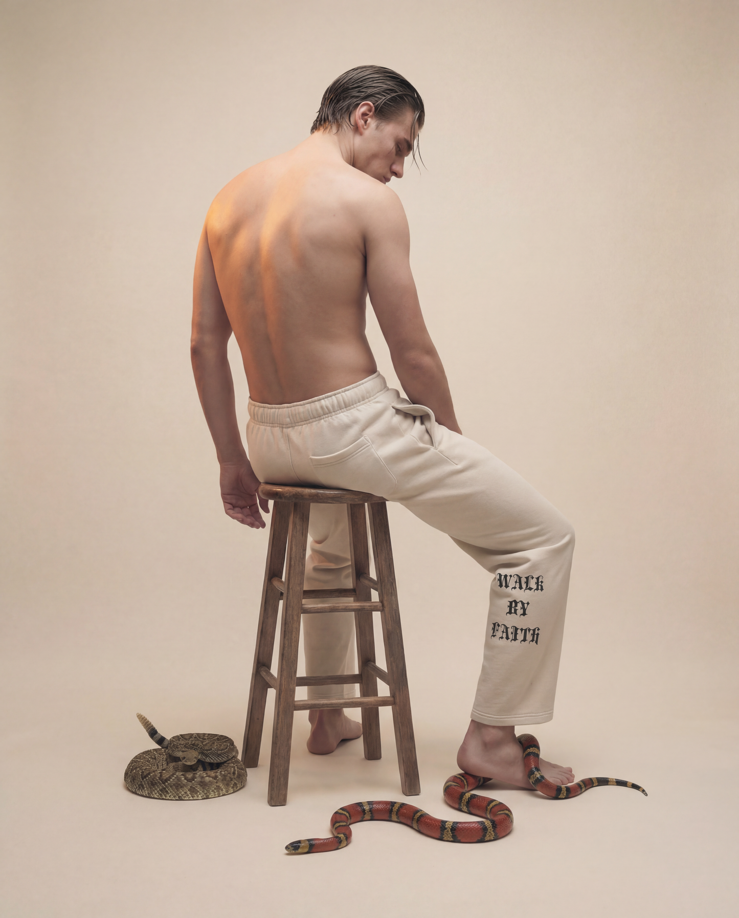 Relax Cuffless Trackpants